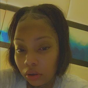 Meet your Posher, Lannessia